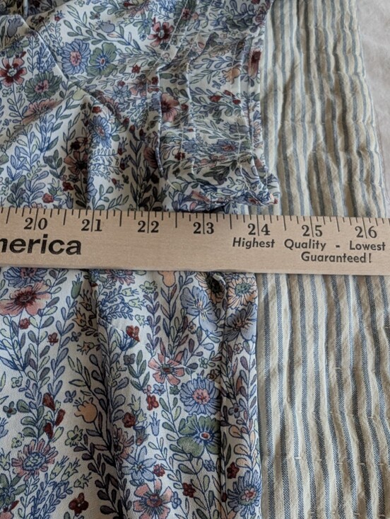 Rose & Olive Tops - Rose + Olive Floral Print With Ruffle Sleeves Blouse Size 1X Keyhole Button